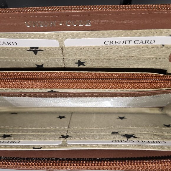 Leather Zip Around Women's Wallet, Polka-dot Pattern & Bird Appliqué - RFID - Picture 4 of 5